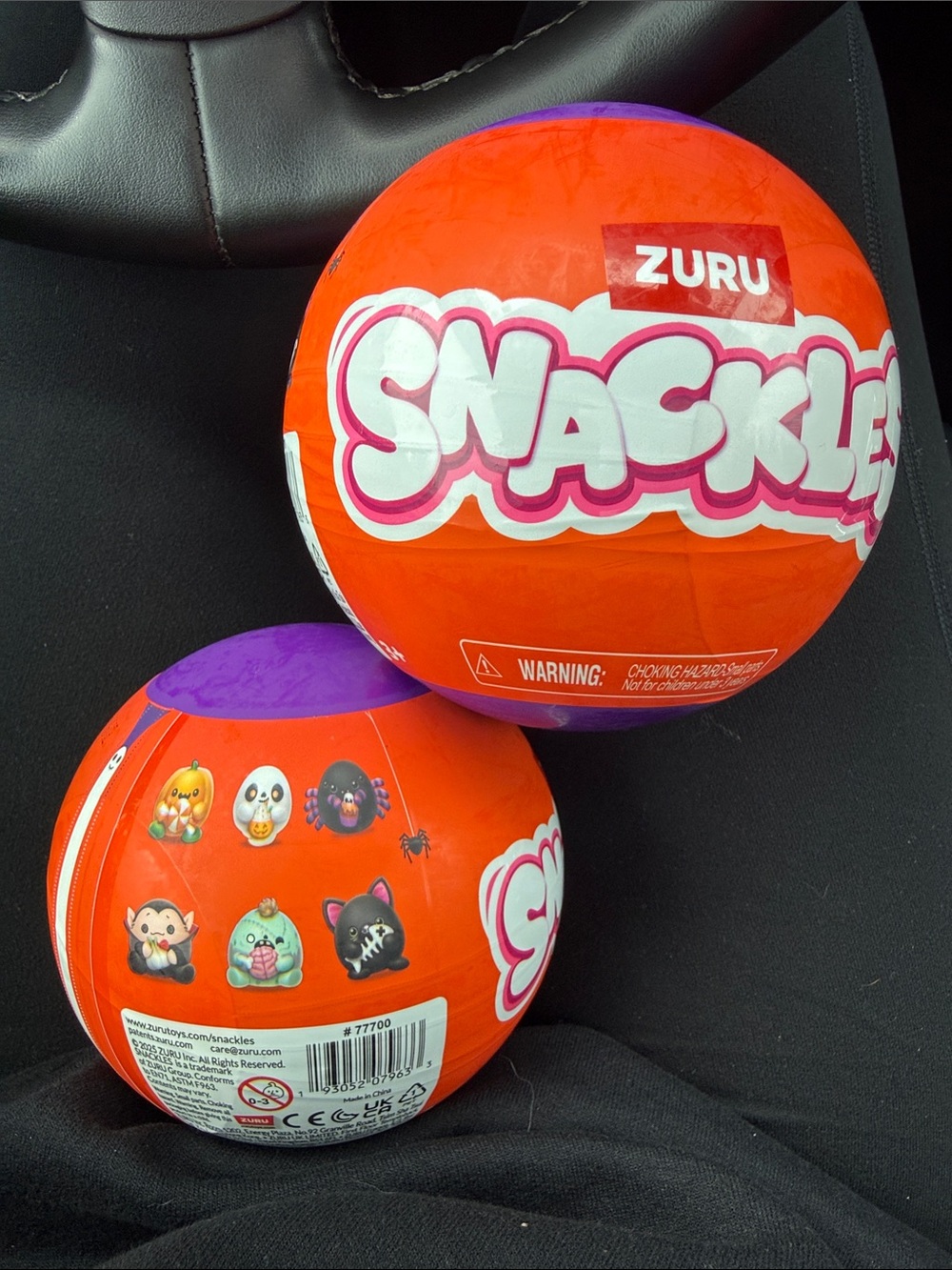 2 Snackles Surprise Ball Toy - Orange & Purple